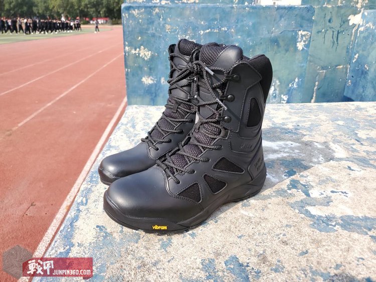 郢匠挥斤，浑然天成——君洛克美人鱼MM8.0作战靴测评