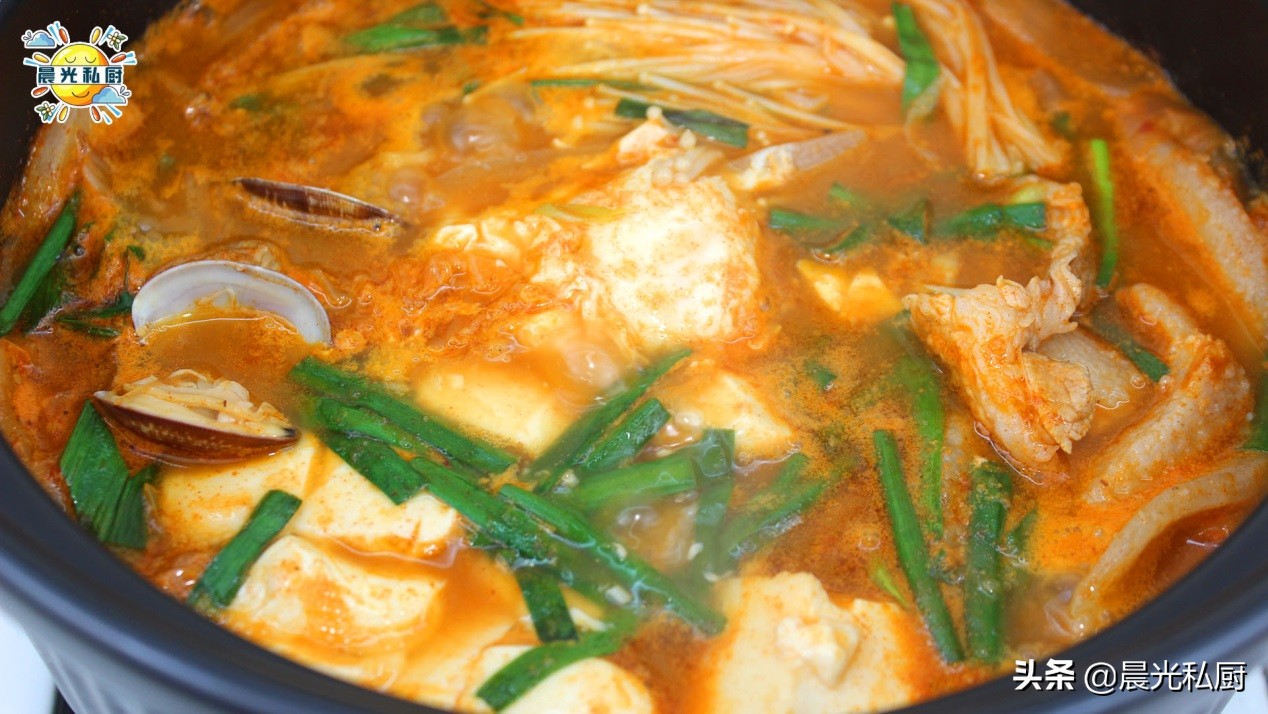 韩式泡菜锅酱汁配方,韩国泡菜猪肉锅教程