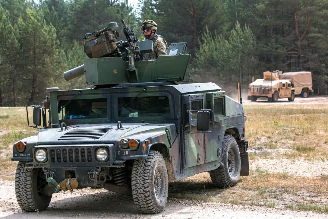 最好的军用越野车十大排名,十大最牛军用越野车排名榜