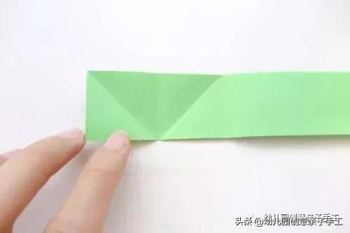 画端午节的龙舟和粽子,手工折纸龙舟粽子