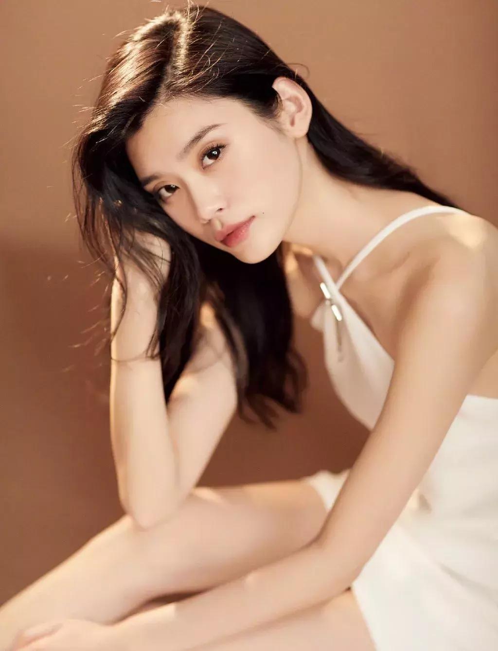 璧岀帇鍎垮瓙鐪熷績鍠滄濂氭ⅵ鐟跺悧,璧岀帇鍎垮瓙涓轰綍鎵惧姊︾懚