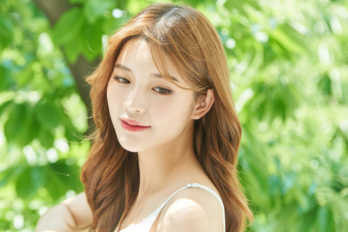 费洛蒙能吸引陌生女人吗,费洛蒙吸引异性香水