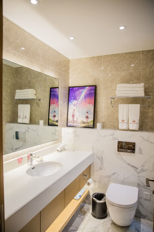 南戴河汐溪亲子酒店,北欧风情房推窗看海邂逅美景