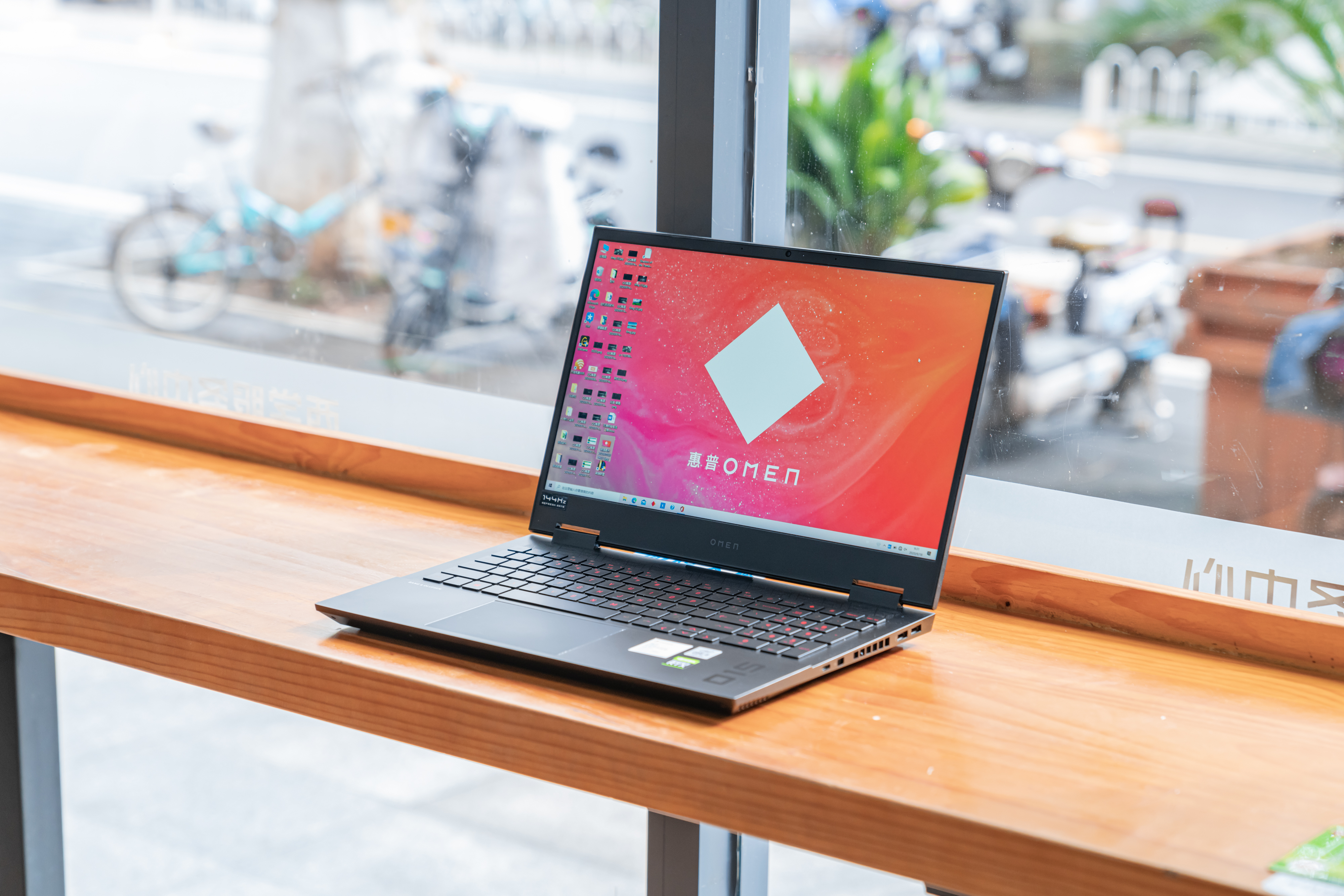 联想刃7000k和惠普台式暗影精灵6,惠普游戏本暗影精灵6新品发布会