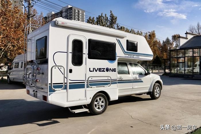 长城炮房车和览众c7有什么区别,想要性价比选什么车