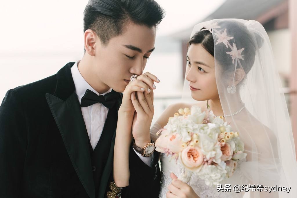 蝴蝶钻戒多少钱郭碧婷,郭碧婷宝格丽戒指