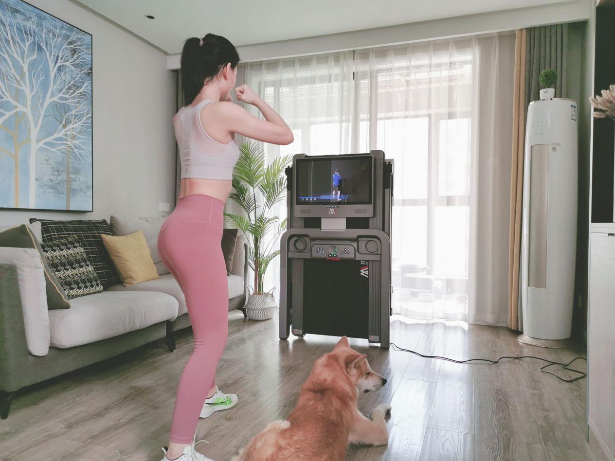 美聚智造：告别夏日尴尬，释放清香气味！这五款止汗露很火爆哟