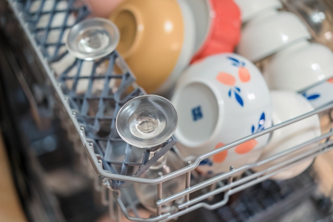 分区洗10套洗碗机,海尔晶彩迭代和晶彩系列