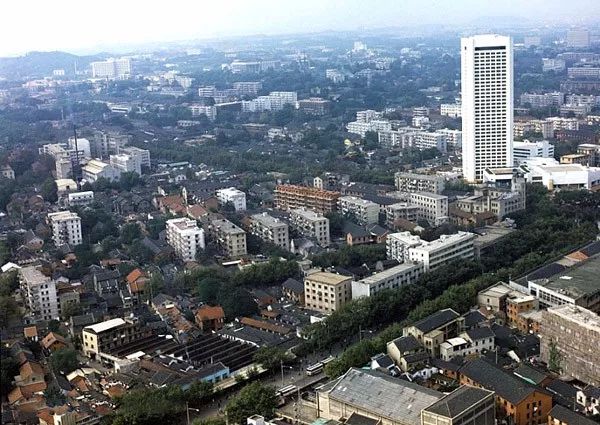 100年南京大桥绘画,南京红色100年