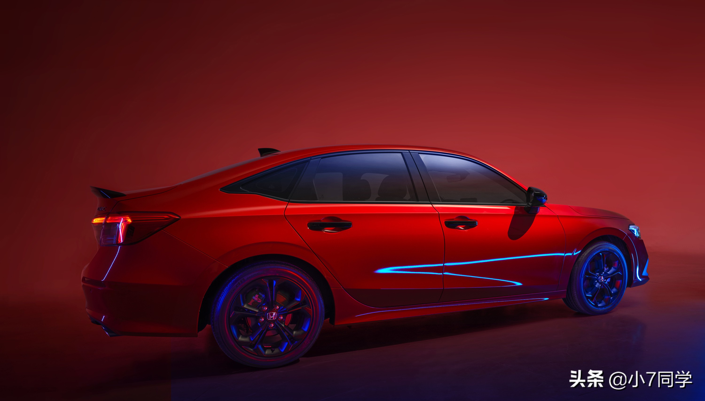 2019款本田思域终于现身颜值更高,本田全新第十一代思域价格