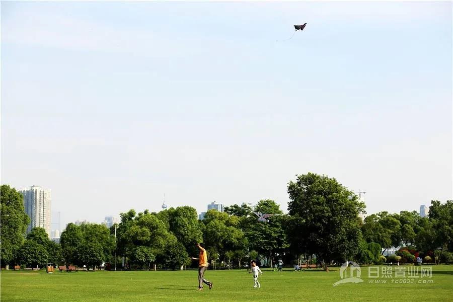 日照地摊创业项目晚上摆摊,地摊经济下的创业指南