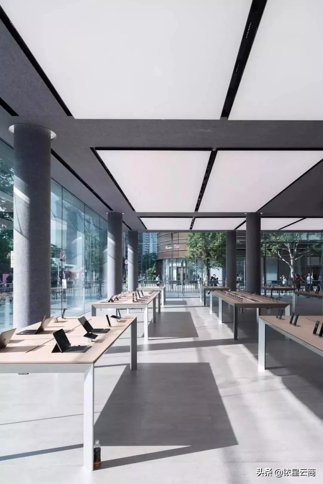 mall旗舰店,mall深圳商场