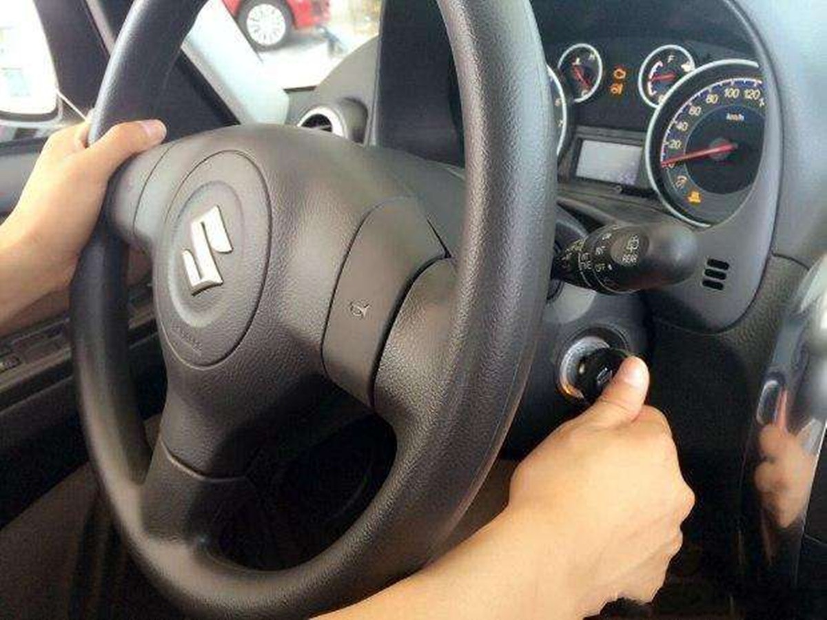 发电机皮带断裂会大修吗,汽车发电机励磁工作原理