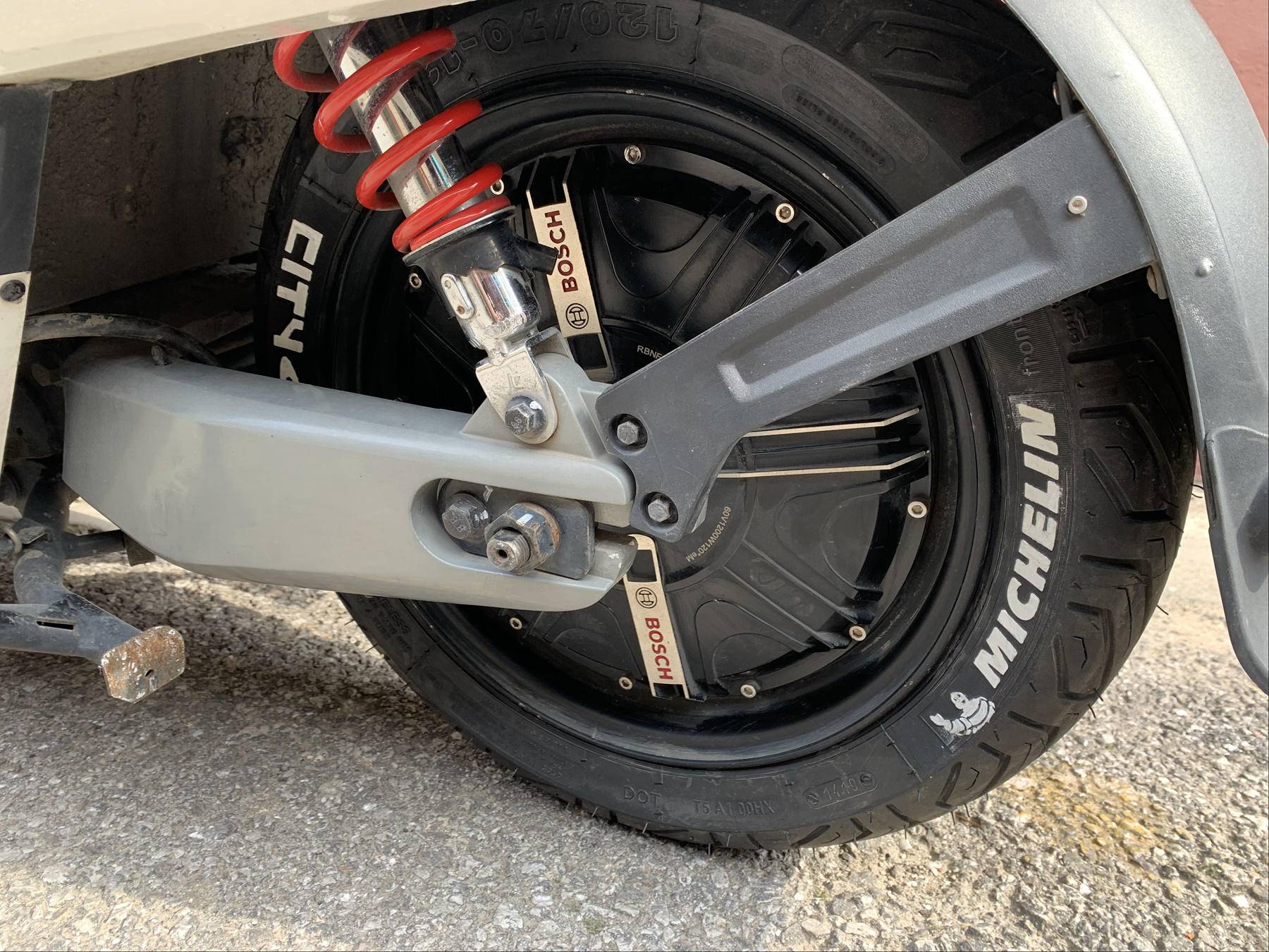 电瓶车升级轮毂,电瓶车轮毂升级