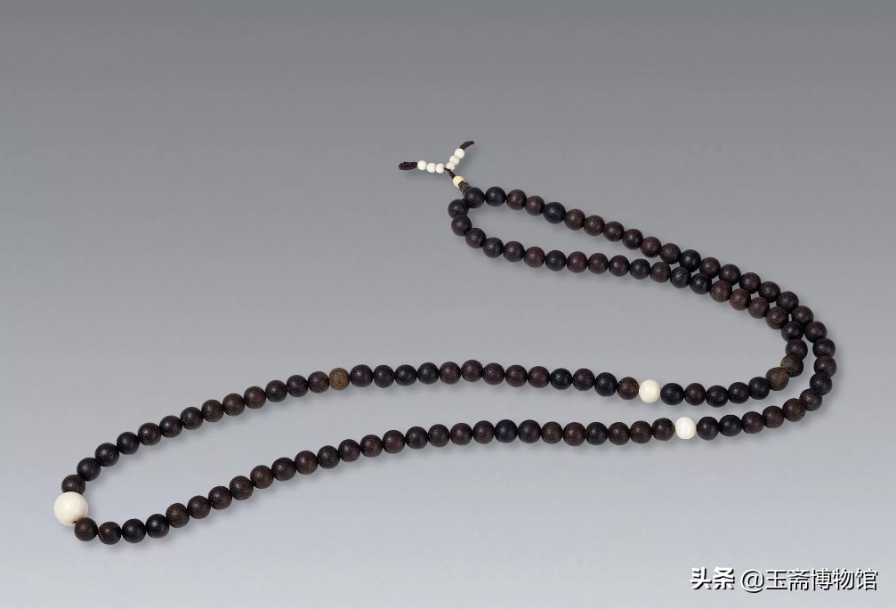 拍卖佛珠多少钱一串,价值50万以上的佛珠