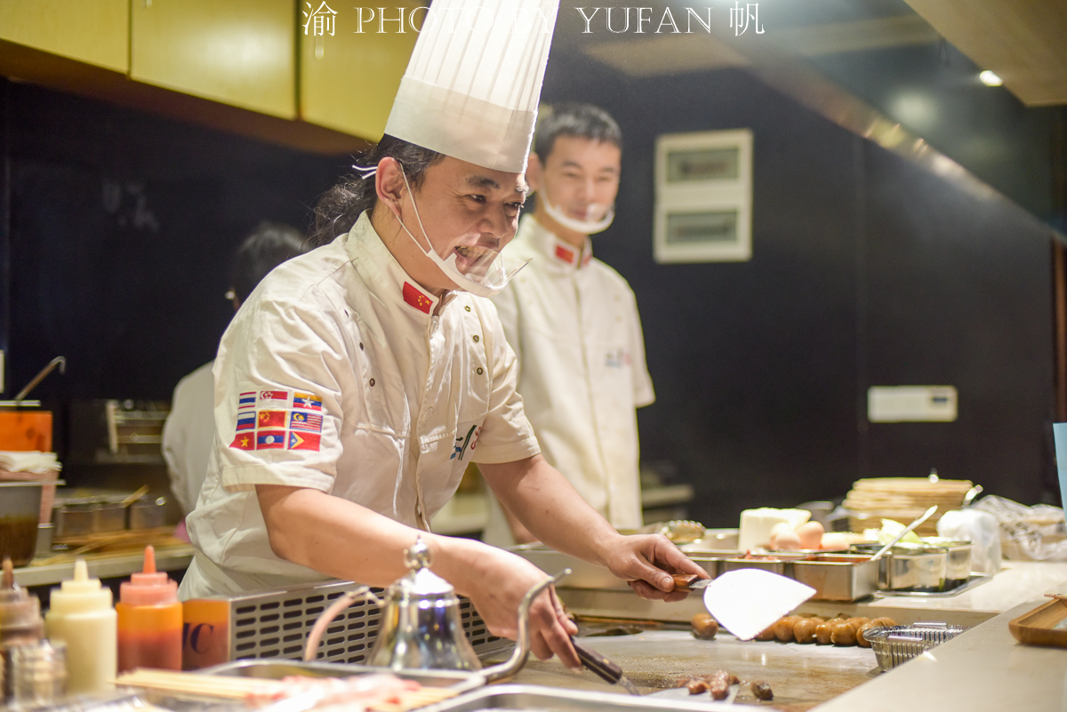 重庆有一条火遍全国的夜市，引发全国上百座城市争相山寨