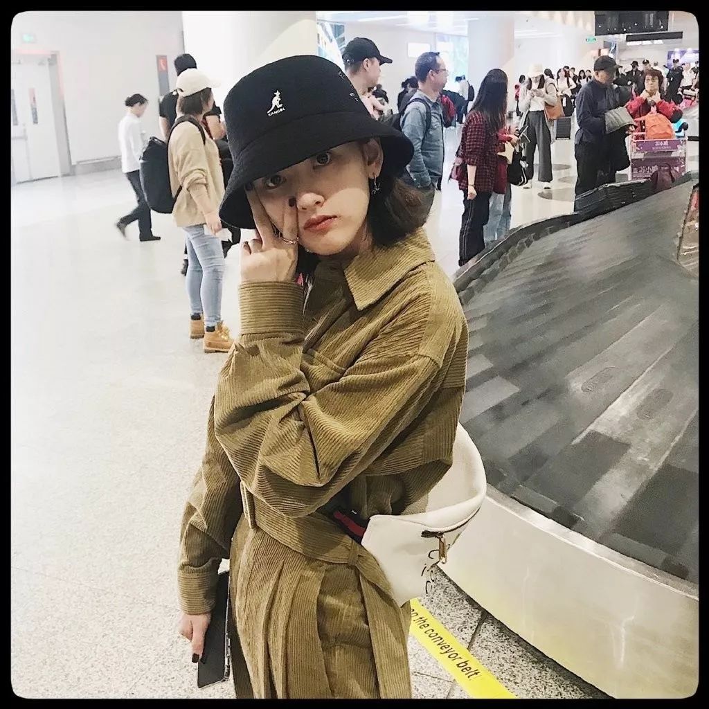 这周女艺人们穿了啥潮流尖儿货刘雯的夹克我先锁了