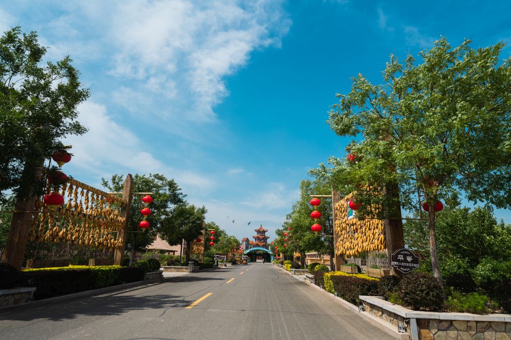 她是滔滔千里黄河的宠儿,阴山之下、河套之上的掌上明珠