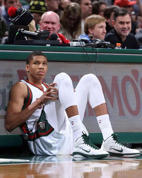 nikezoomfreak2白色浅青黑色,nikezoomfreak1拆解