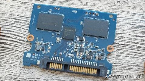 金士顿固态硬盘a400好还是kc600好,240g金士顿a400固态硬盘京东报价