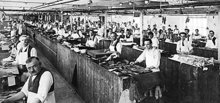 花大几千买的鞋,花大几千买阿迪耐克