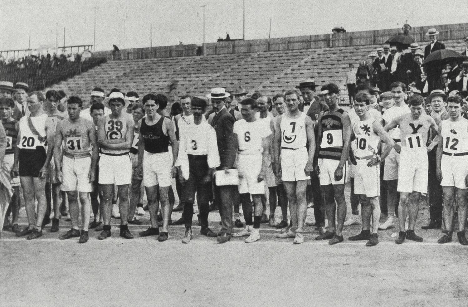 奥运比赛裁判误判,奥运会对裁判故意错判该怎样处理