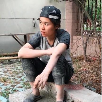 网红水泥妹是不是骗人的人,网红水泥妹真实身份曝光视频