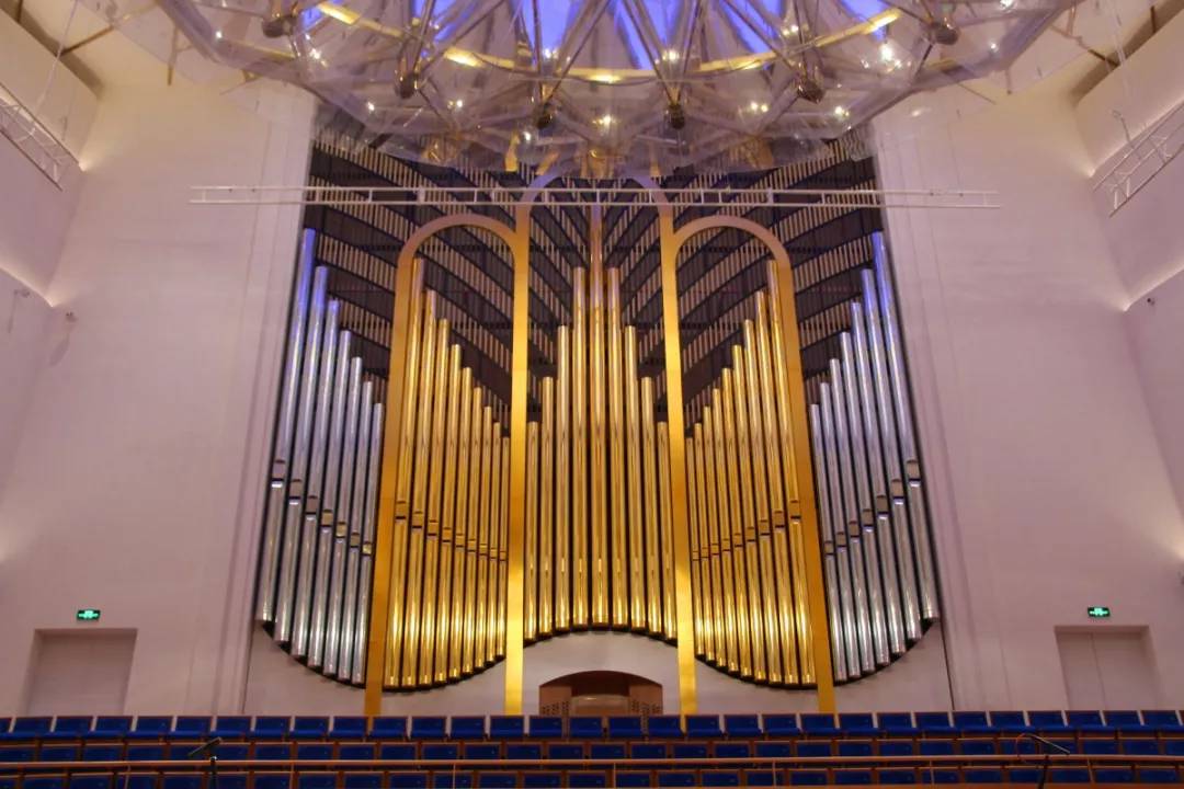 成都城市音乐厅简介,成都震撼360度全景