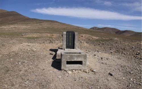 穿龙袍下葬的公主,唯一穿龙袍下葬的女人