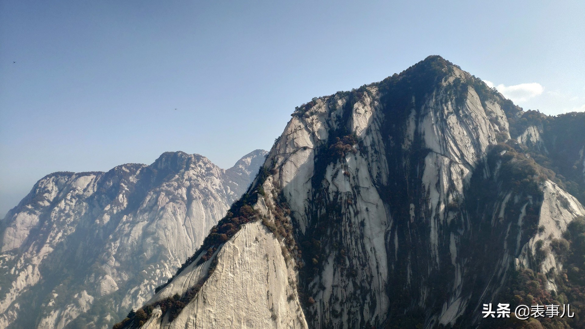 花160元和9个小时爬华山，还喝了一瓶15元的可乐，我是在找虐么？