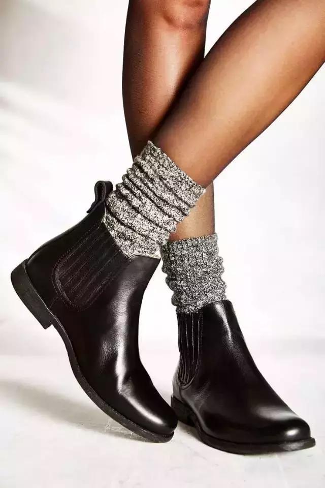 夏季小白鞋短靴洋气又高级,5款人气短靴时髦好看穿着又舒适