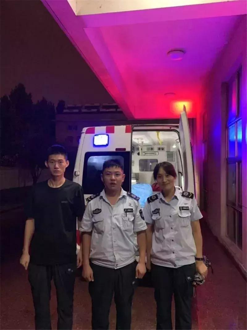 【抗击“利奇马”】风里雨里，总有天使守护你！