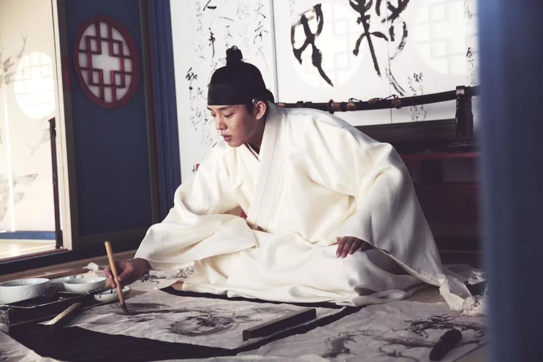 他是燃烧的戏疯子，更是进击戛纳的男神