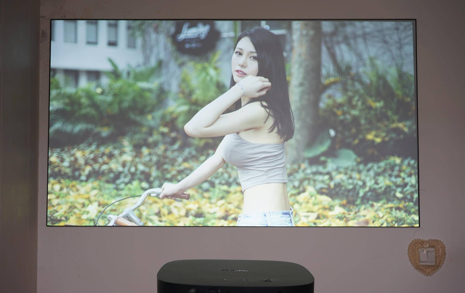 极米newz8x对比大眼橙x7d,大眼橙x7dpro对比极米play3