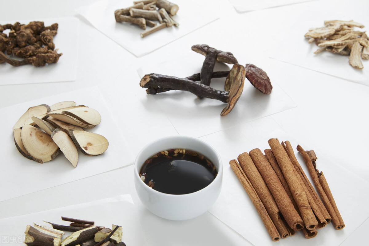 面色发黑暗沉中药方,中医怎么治疗头脑昏沉