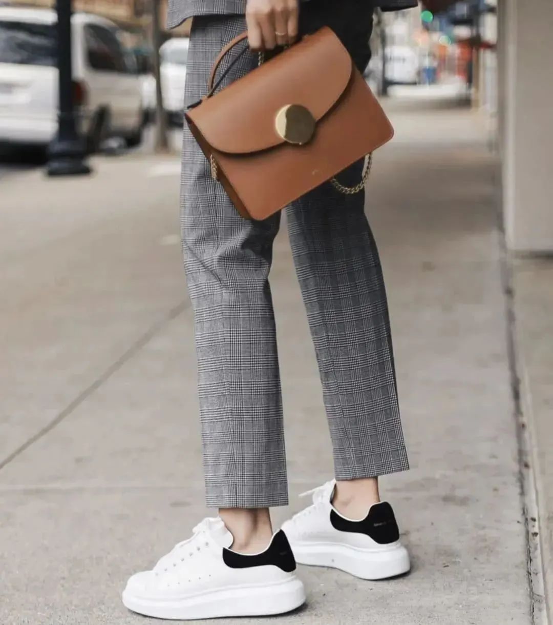 春夏穿的衣服搭配推荐,暖春春装怎么搭配好看