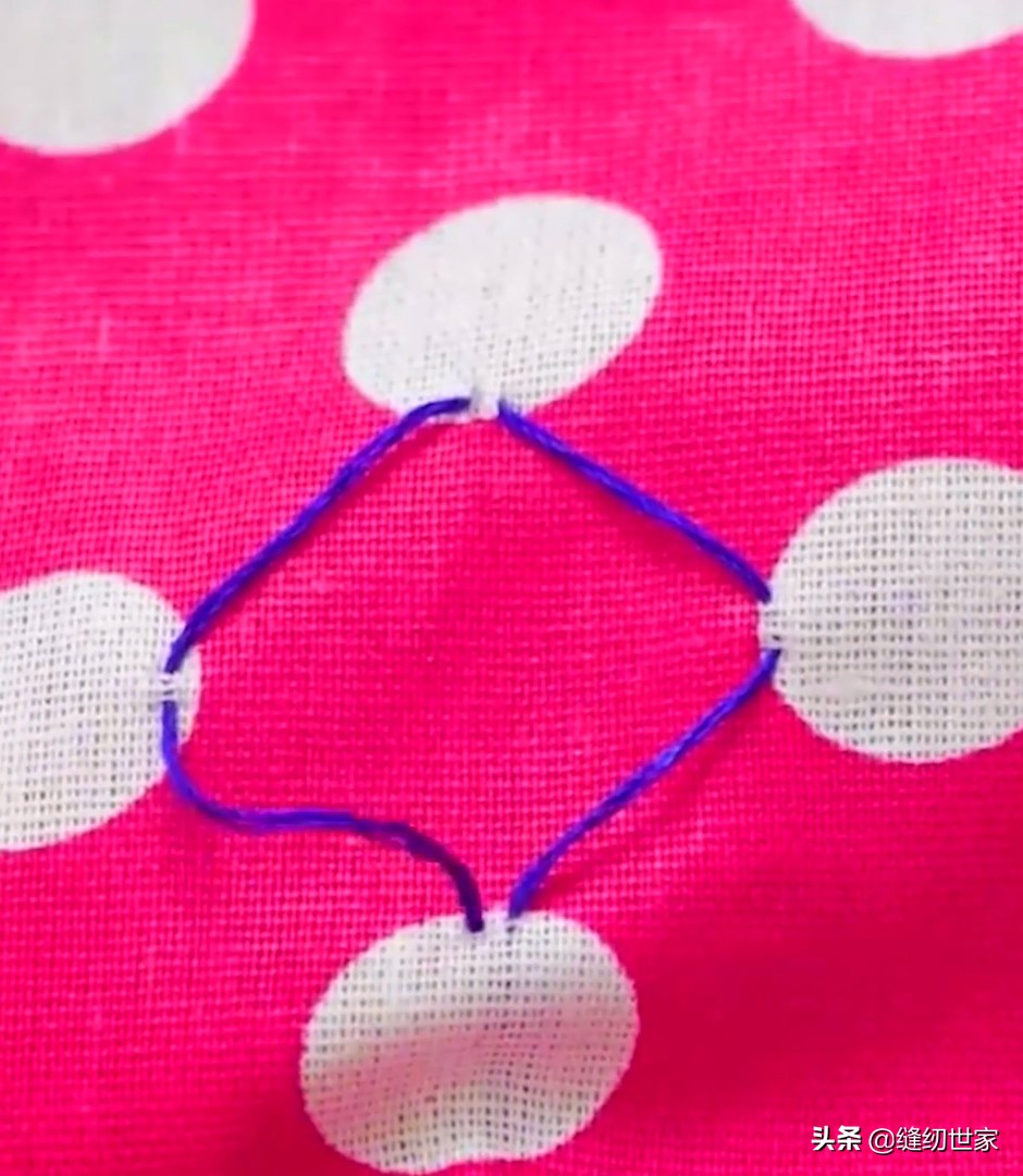 衣服老气?教你7个缝纫技巧改造一下,改后洋气又好看