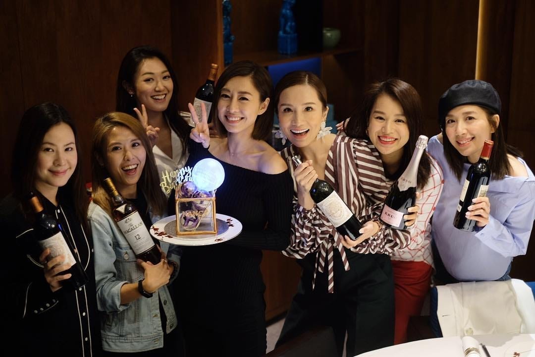 胡定欣沈柏淳,胡定欣有几个男朋友