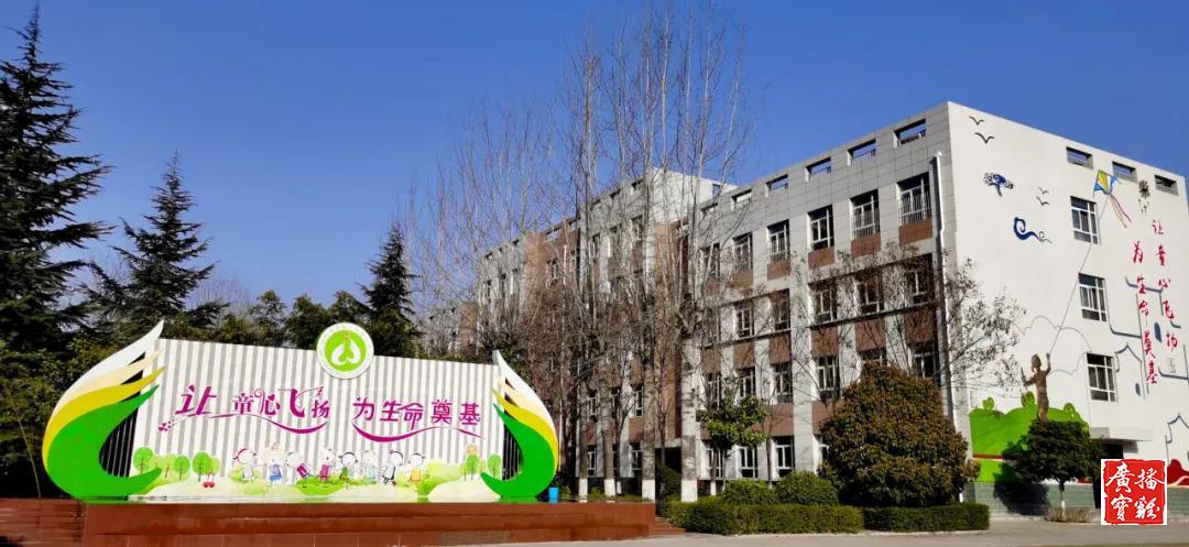 春天里的校园美景,春天里的校园很美