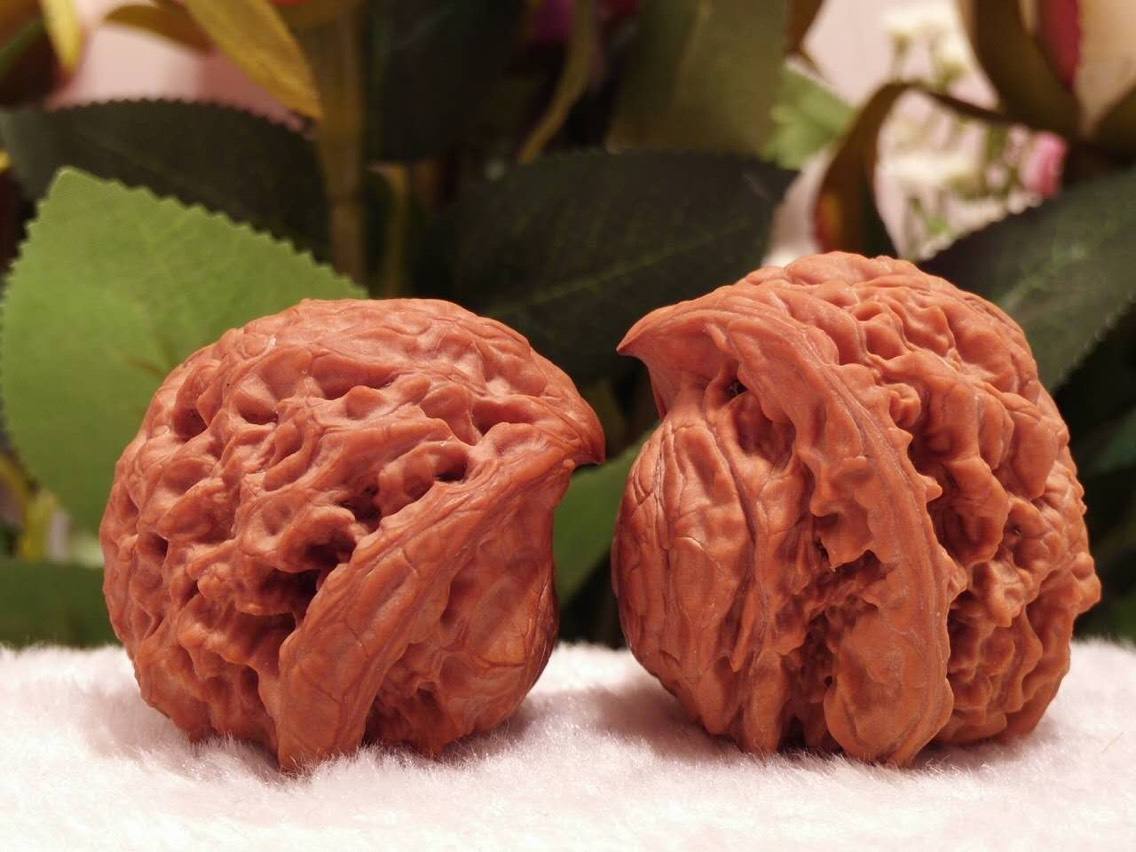 玩核桃是看棱还是尖,玩核桃多大的最合适