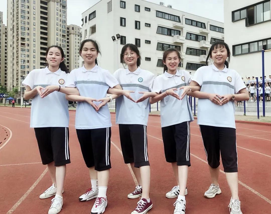 家门口好学校越来越多,家门口的好校园