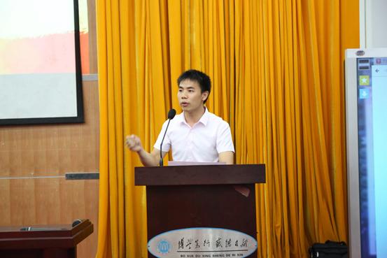 90后回家创业开了一家服装店,90后投资300万开服装店