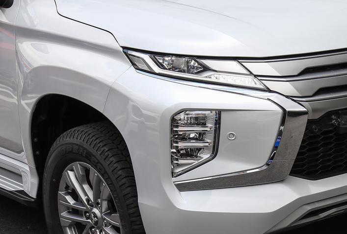 进口2022三菱帕杰罗劲畅四驱越野,三菱帕杰罗劲畅13万左右