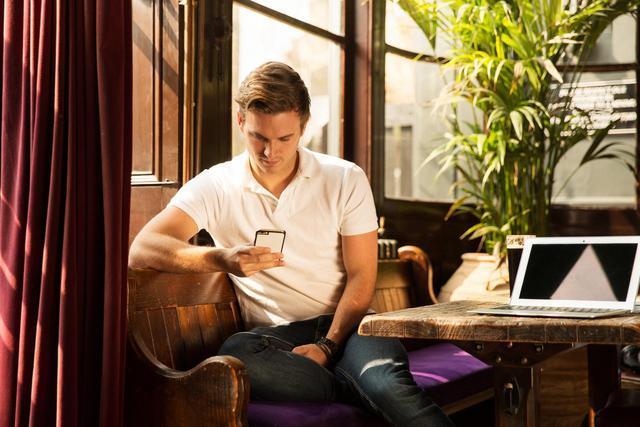 大专专业平均毕业薪资排名,大专最吃香的十大职业工资高