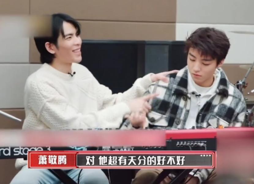 谢霆锋说王俊凯对自己够狠,谢霆锋王俊凯评价