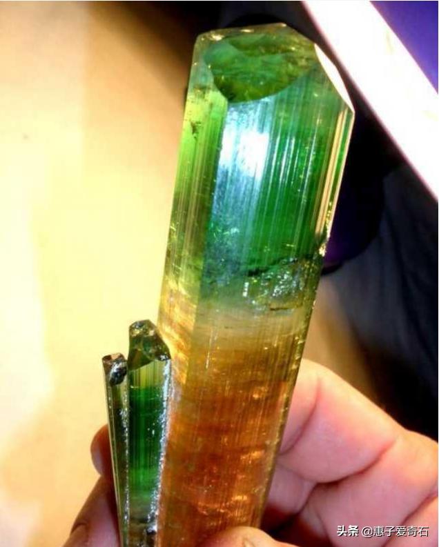 正宗云南奇石图片,云南石头很多是宝石吗