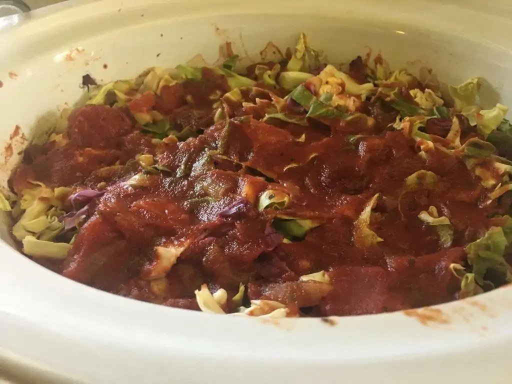 抠门最高境界一家三口吃一个鸡蛋,抠门老板家财万贯一个鸡蛋吃一年