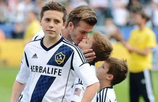 贝克汉姆11岁女儿大变样,贝克汉姆三个儿子颜值分析