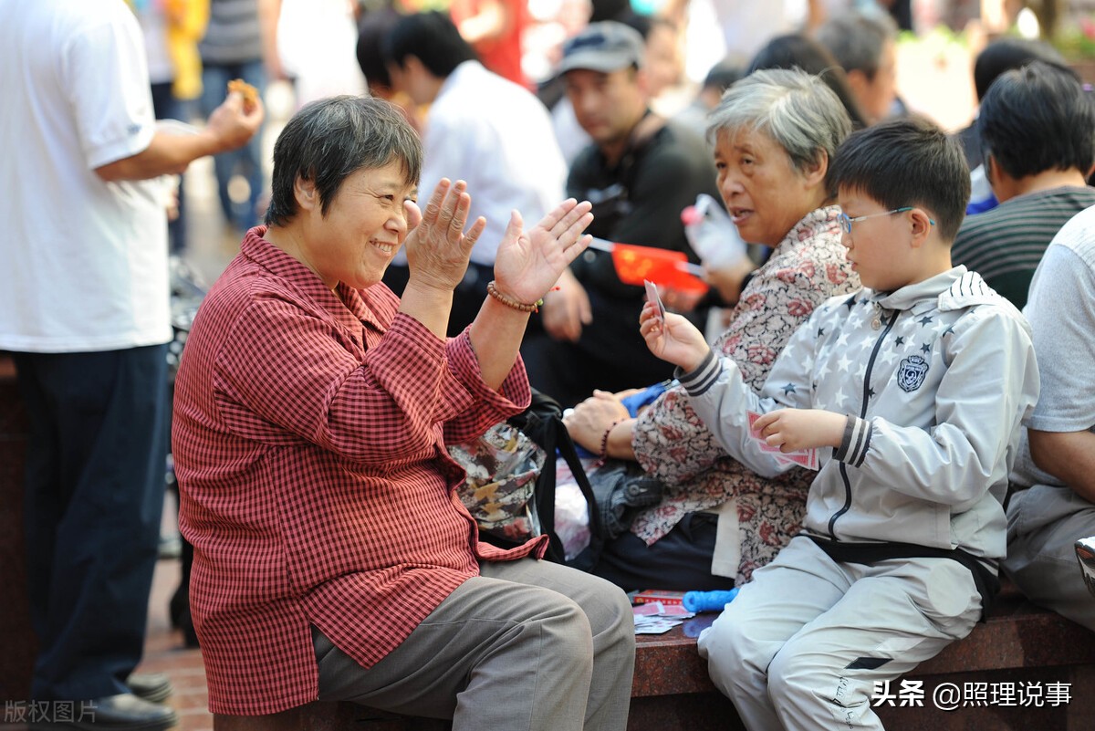 揭秘低价旅游团的盈利模式,旅行社老年人免费旅游