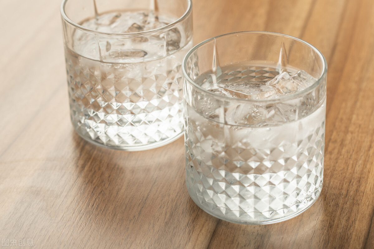 黄疸退了又黄了怎么回事,黄疸是什么原因造成的怎么办